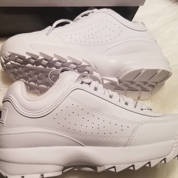 womens fila disruptor ii athletic shoe